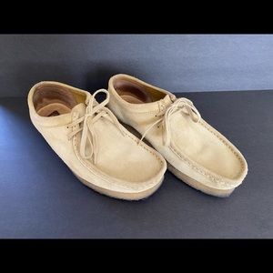 Clarks Wallabees
